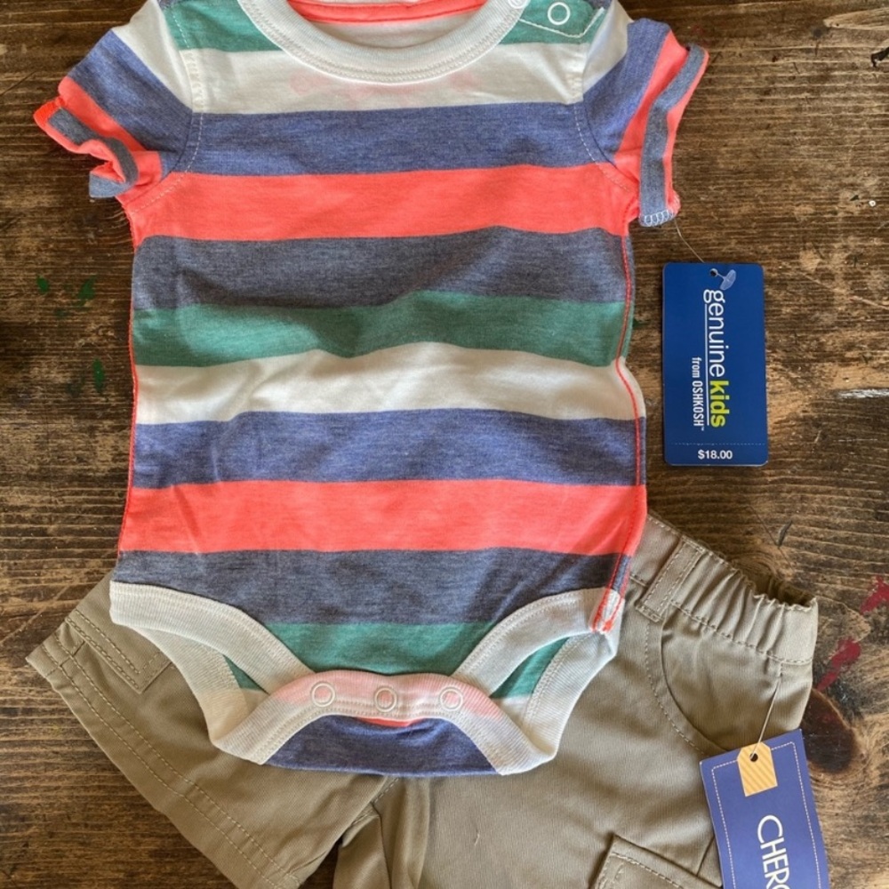 NWT I striped onesie and cargo shorts